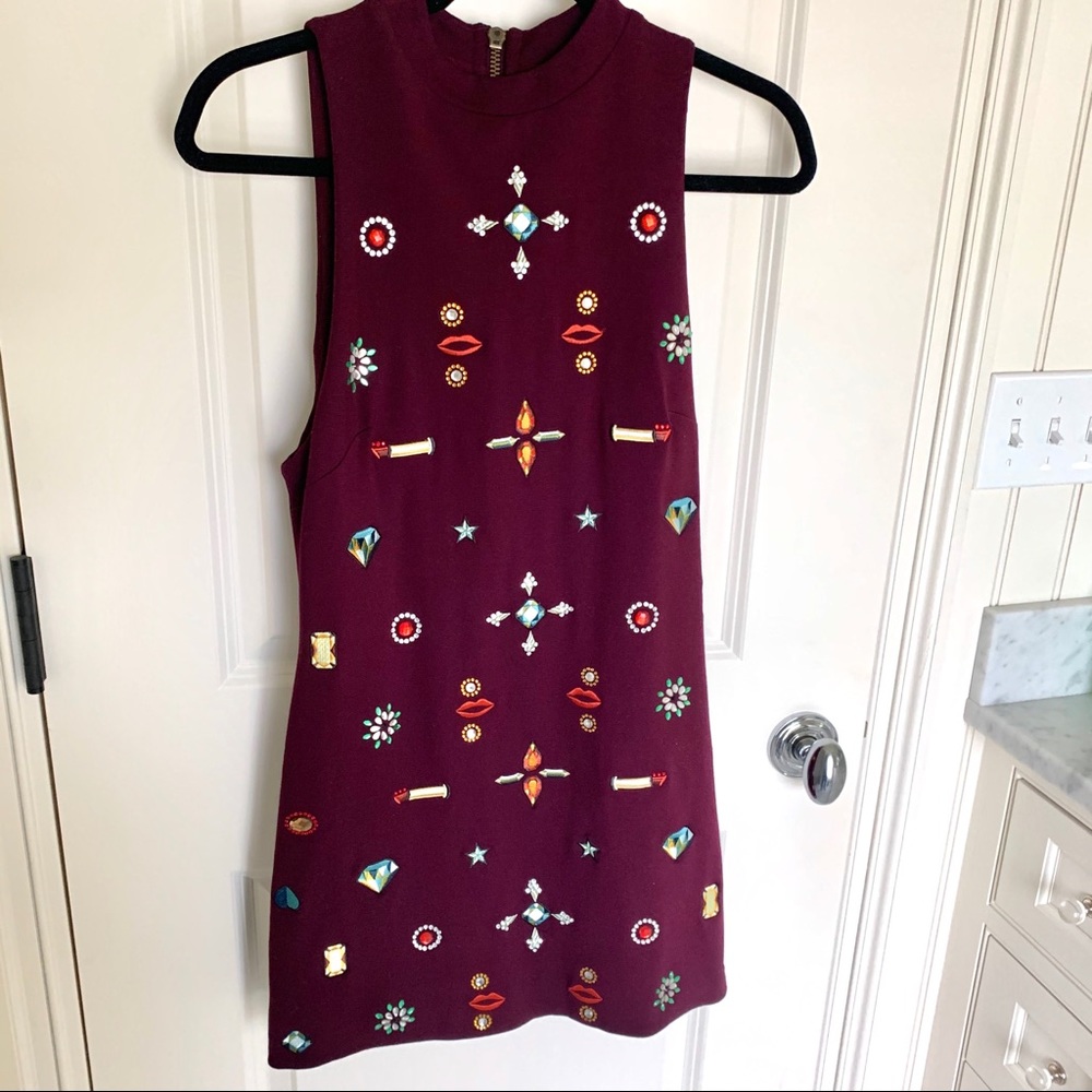 Ecoté Maroon Appliqué Shift Dress